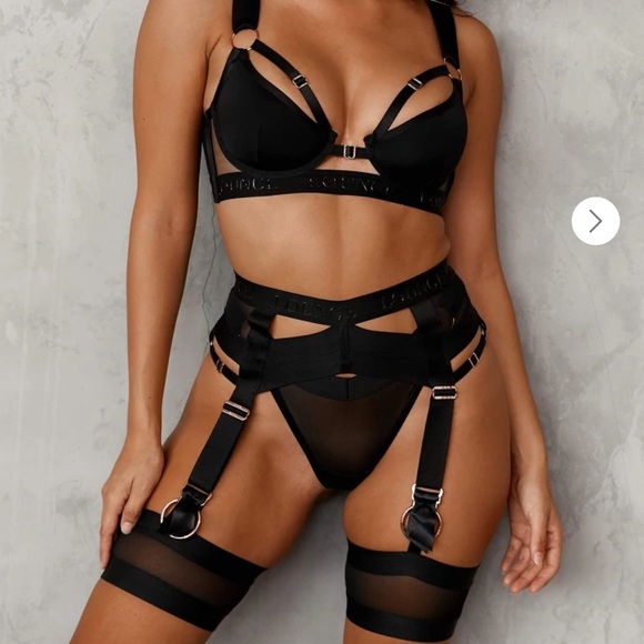 Savage X Fenty Other - LOUNGE Venus Lingerie Set - BNWT
